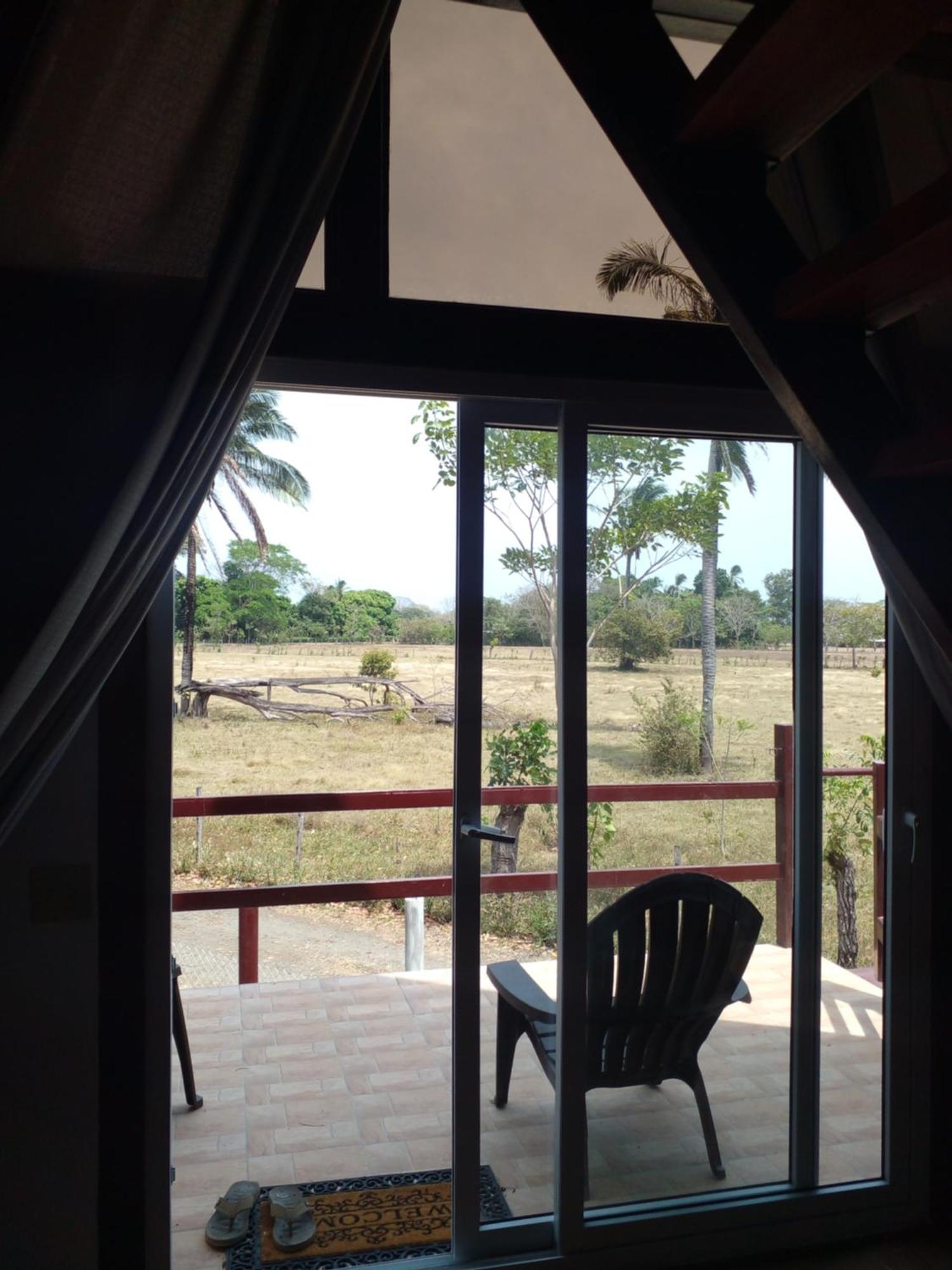 Cabanas Martina Surf Playa Guanico Pedregal Екстериор снимка
